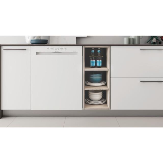 Indesit I3B L626 UK Push&Go Built-In Dishwasher