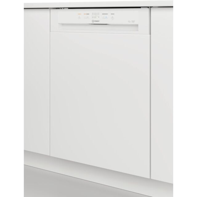 Indesit I3B L626 UK Push&Go Built-In Dishwasher