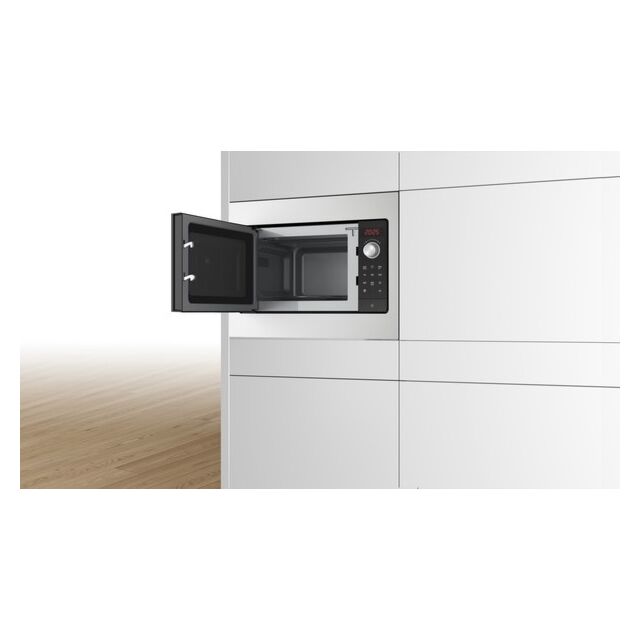 Bosch BFL523MS3B, Built-in microwave oven