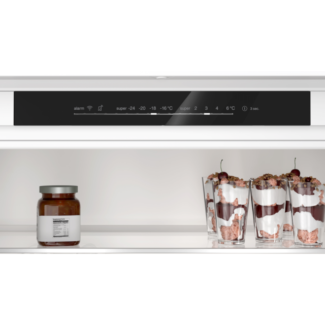 Bosch KBN96VFE0G, Built-in fridge-freezer with freezer at bottom