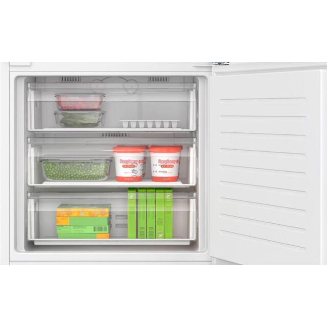Bosch KBN96VFE0G, Built-in fridge-freezer with freezer at bottom