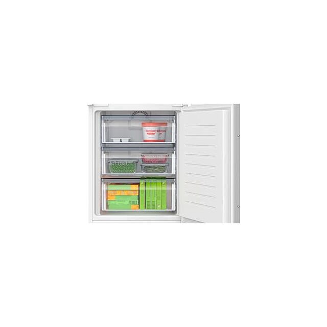 Bosch KIN96NSE0, built-in fridge-freezer with freezer at bottom