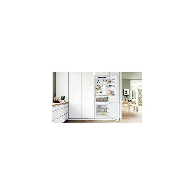 Bosch KBN96VFE0G, Built-in fridge-freezer with freezer at bottom